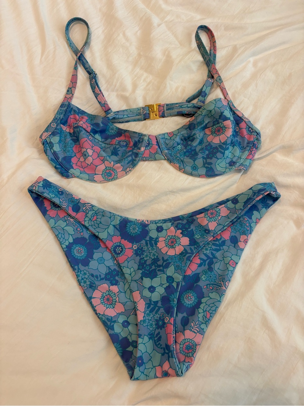 Kulani Kinis Floral Underwire Bikini Set - Blue & Pink